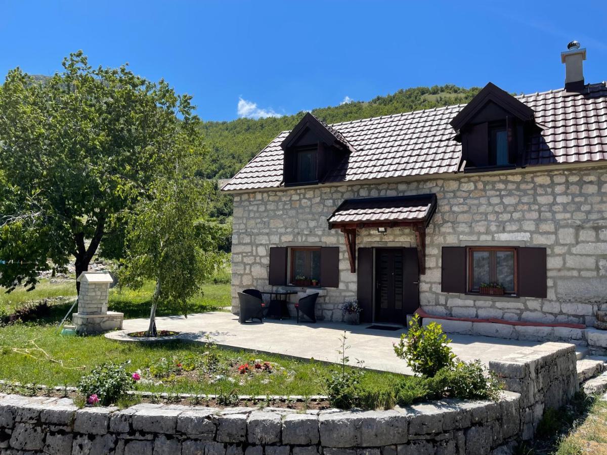 Lovcen Holiday Home Cetinje Buitenkant foto